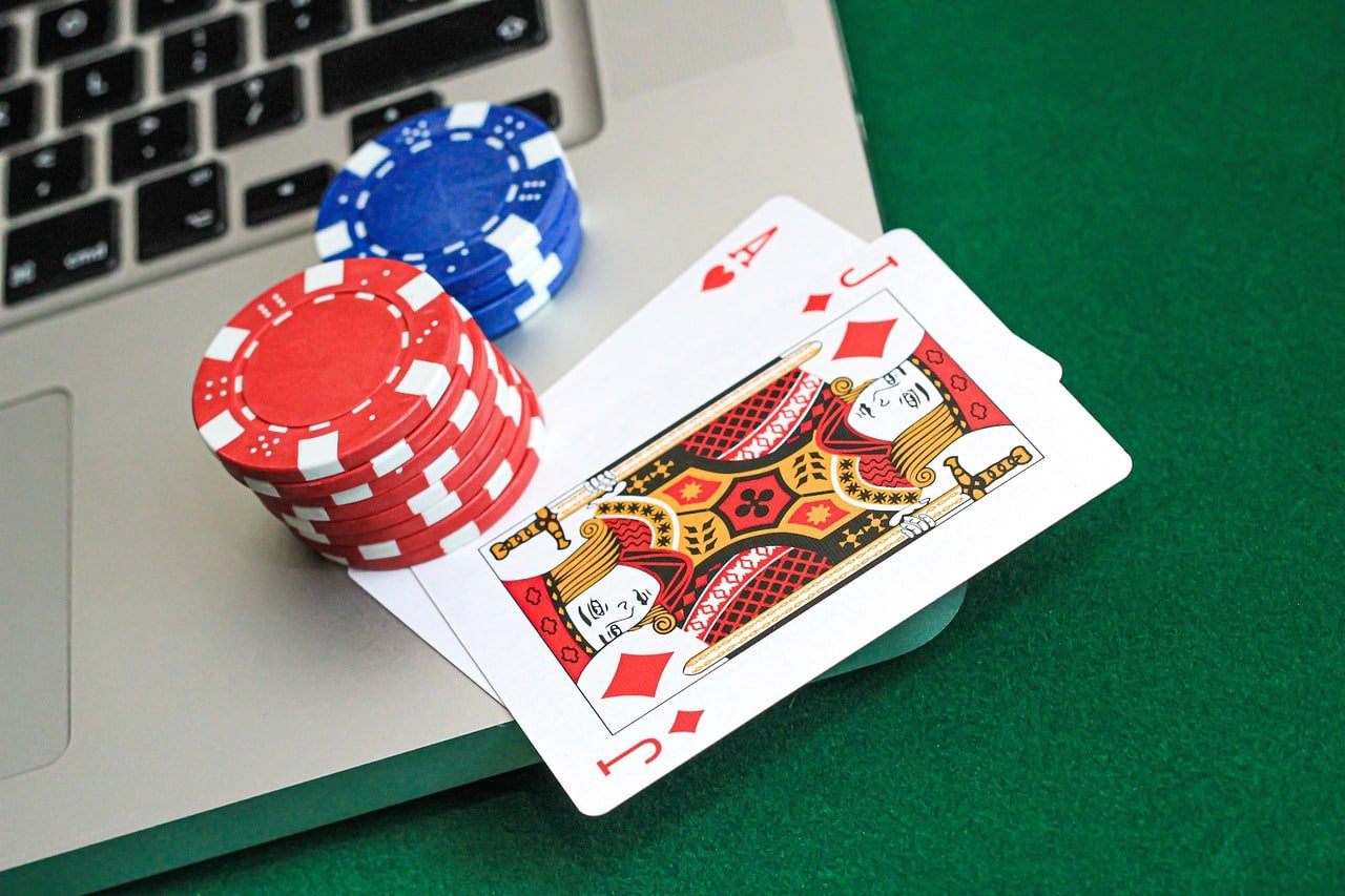 Tampilan permainan slot dan olahraga langsung hermes4d